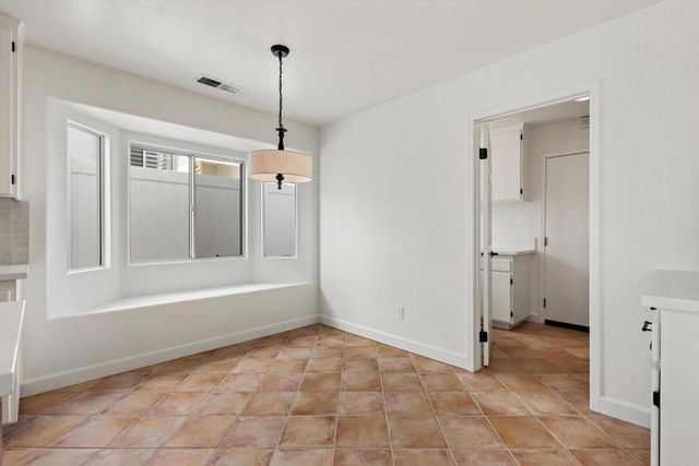 6012 Piros Way, Oceanside, CA 92056