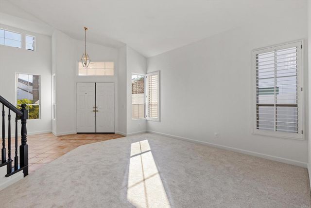 6012 Piros Way, Oceanside, CA 92056