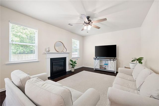223 Jefferson Avenue, Canton, GA 30114
