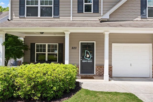 223 Jefferson Avenue, Canton, GA 30114