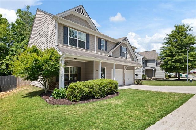 223 Jefferson Avenue, Canton, GA 30114