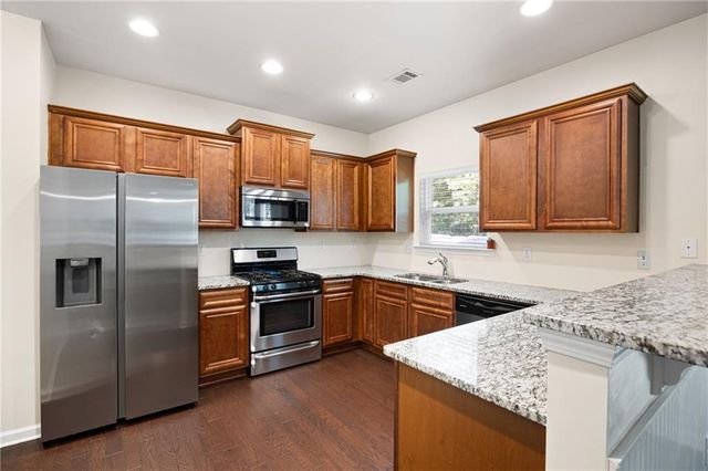 223 Jefferson Avenue, Canton, GA 30114
