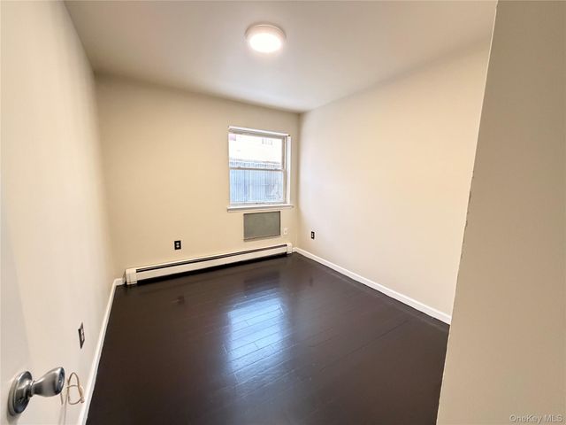 1907 Arnow Avenue, Bronx, NY 10469