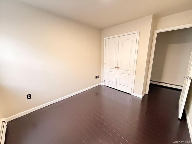 1907 Arnow Avenue, Bronx, NY 10469