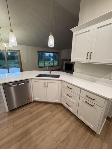 3367 GLENDALE AVENUE, Green Bay, WI 54313