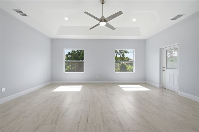 9366 103rd Court, Vero Beach, FL 32967