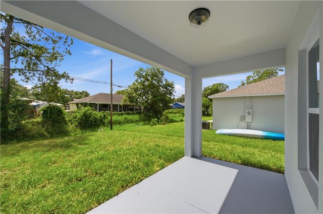 9366 103rd Court, Vero Beach, FL 32967