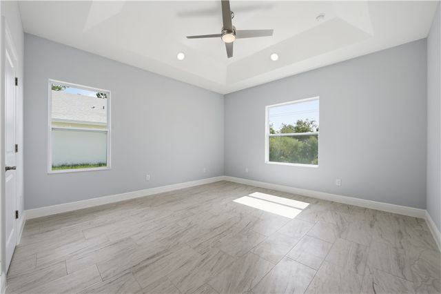 9366 103rd Court, Vero Beach, FL 32967