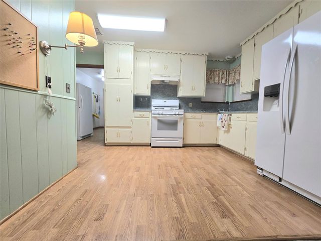 2303 Laird Street, Dayton, TX 77535