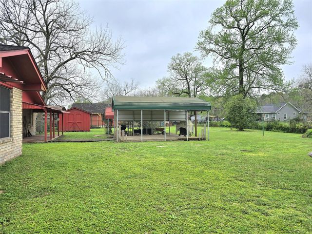 2303 Laird Street, Dayton, TX 77535