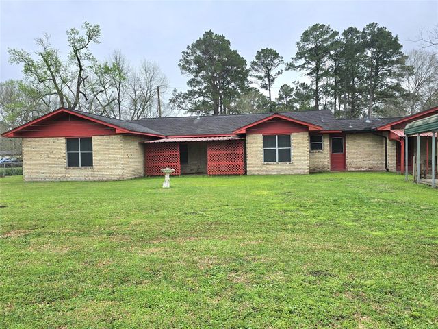 2303 Laird Street, Dayton, TX 77535