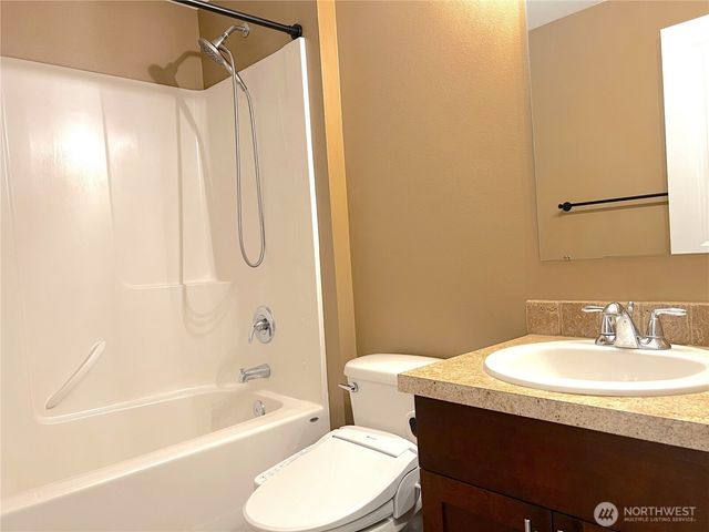 10027 SE Dotson Street SE, Yelm, WA 98597