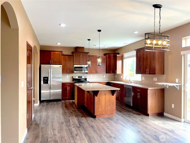 10027 SE Dotson Street SE, Yelm, WA 98597
