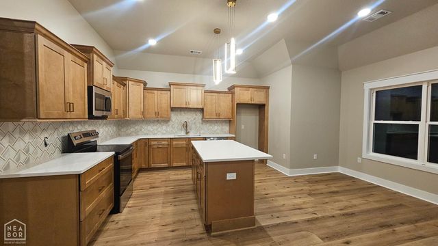 2205 S 19th Street, Paragould, AR 72450