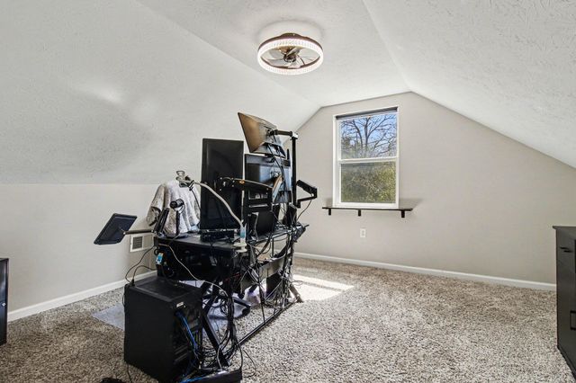 232 Shaw Avenue, Elsmere, KY 41018