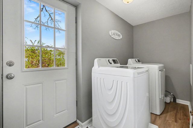 232 Shaw Avenue, Elsmere, KY 41018