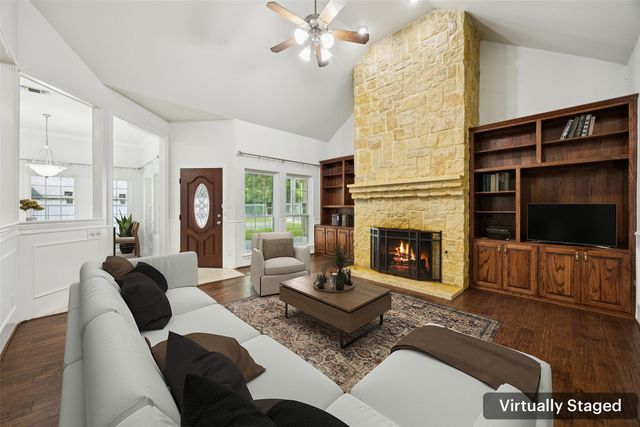 307 Ada Street, Irving, TX 75061