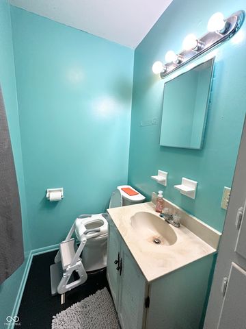 5120 S Bancroft Street, Indianapolis, IN 46237