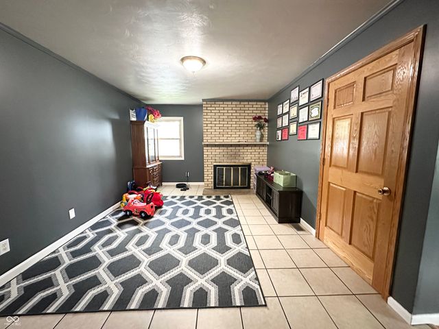 5120 S Bancroft Street, Indianapolis, IN 46237