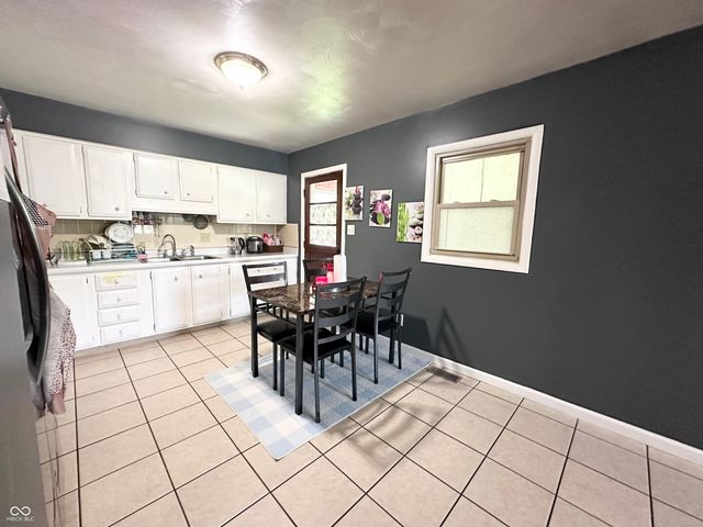 5120 S Bancroft Street, Indianapolis, IN 46237
