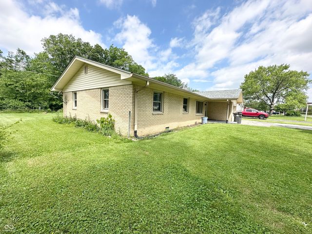 5120 S Bancroft Street, Indianapolis, IN 46237