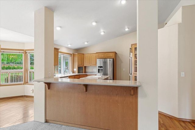 133 Kingsgate Way, Grants Pass, OR 97527