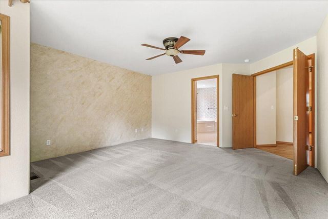 133 Kingsgate Way, Grants Pass, OR 97527