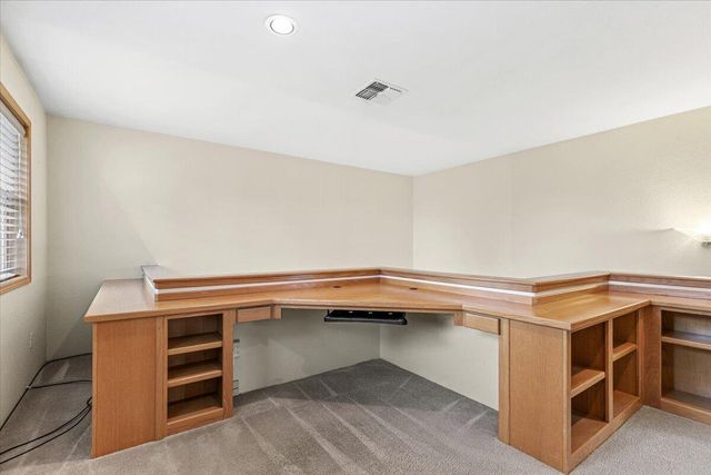 133 Kingsgate Way, Grants Pass, OR 97527