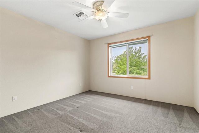 133 Kingsgate Way, Grants Pass, OR 97527