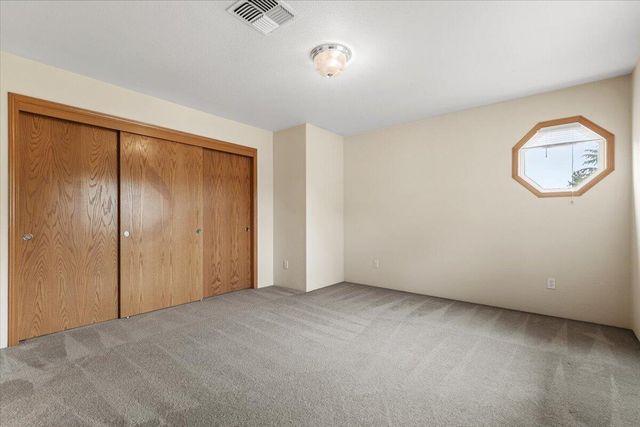 133 Kingsgate Way, Grants Pass, OR 97527