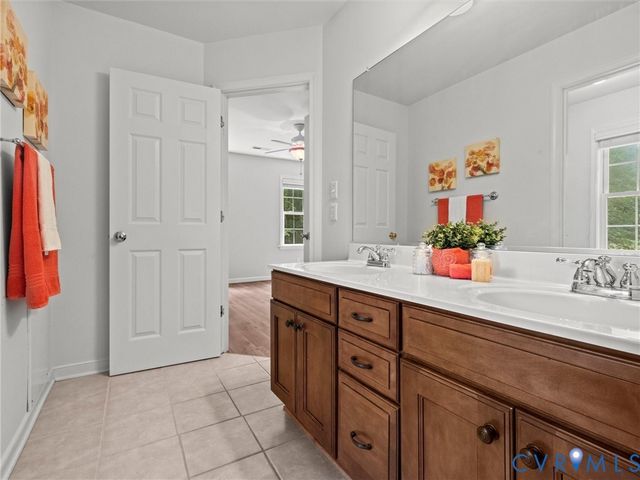 1460 Olde Second Dr, Powhatan, VA 23139