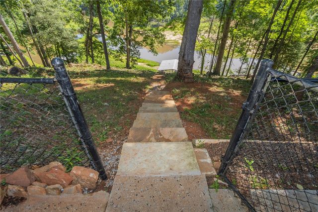 318 Bertha Drive, Anderson, SC 29625