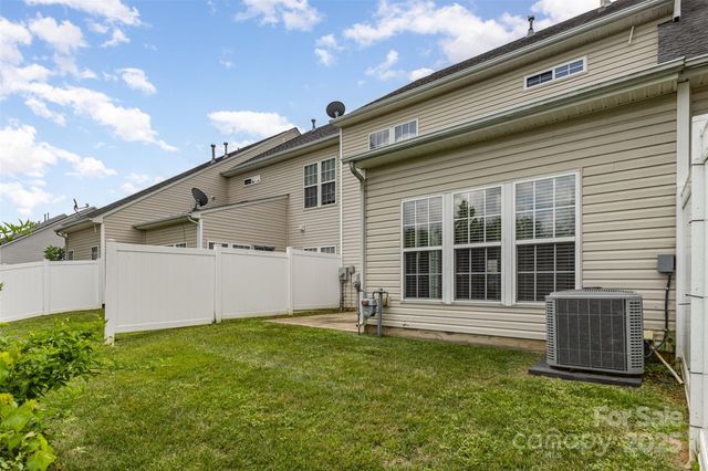 4208 Carl Parmer Drive, Harrisburg, NC 28075