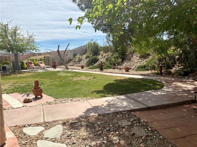 14435 Schooner, Helendale, CA 92342
