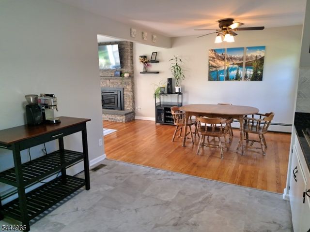 3 Meadow Brook Rd, Raritan Twp., NJ 08822