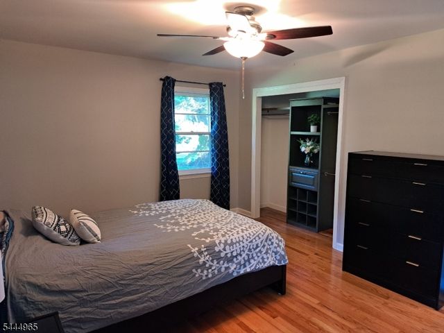 3 Meadow Brook Rd, Raritan Twp., NJ 08822