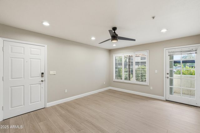 9990 N SCOTTSDALE Road 1014, Paradise Valley, AZ 85253