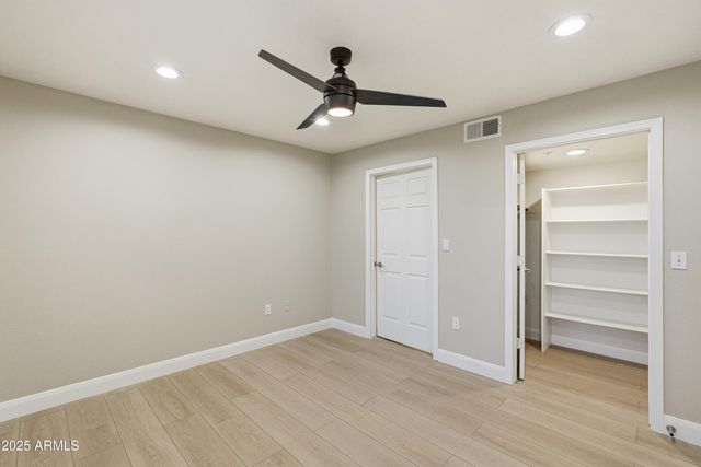 9990 N SCOTTSDALE Road 1014, Paradise Valley, AZ 85253