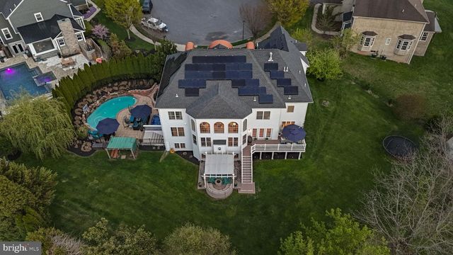 929 PUTTING GREEN CIR, Harleysville, PA 19438