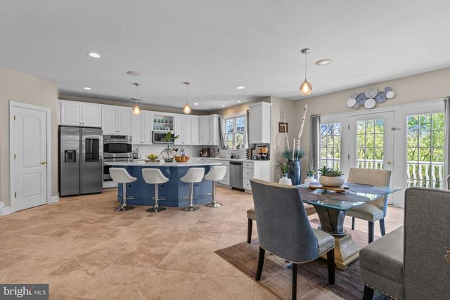 929 PUTTING GREEN CIR, Harleysville, PA 19438