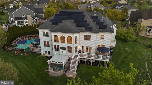 929 PUTTING GREEN CIR, Harleysville, PA 19438