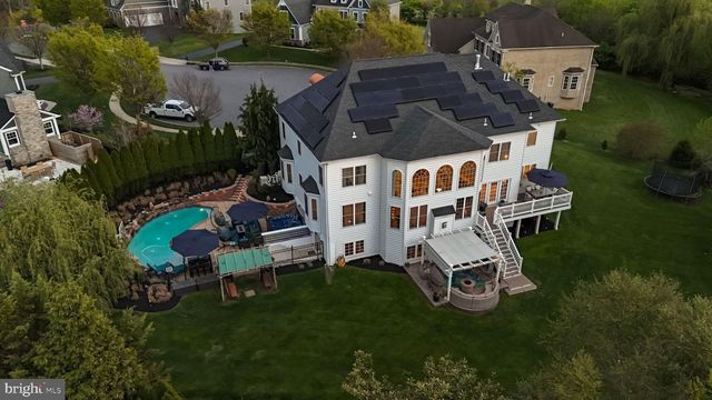 929 PUTTING GREEN CIR, Harleysville, PA 19438