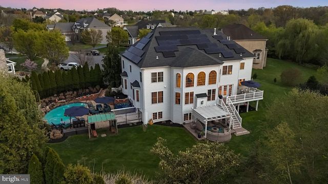 929 PUTTING GREEN CIR, Harleysville, PA 19438
