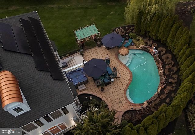 929 PUTTING GREEN CIR, Harleysville, PA 19438