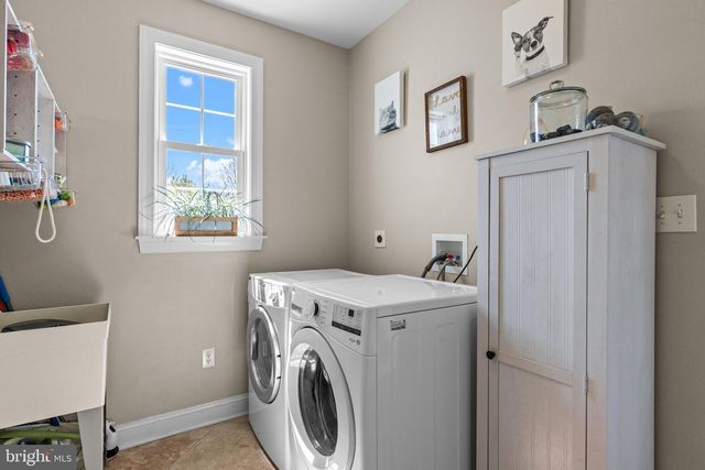 929 PUTTING GREEN CIR, Harleysville, PA 19438