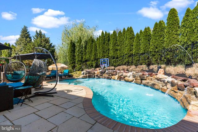 929 PUTTING GREEN CIR, Harleysville, PA 19438