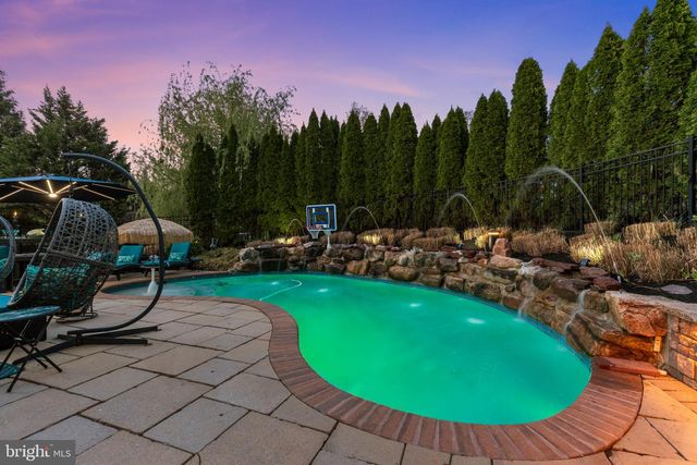 929 PUTTING GREEN CIR, Harleysville, PA 19438