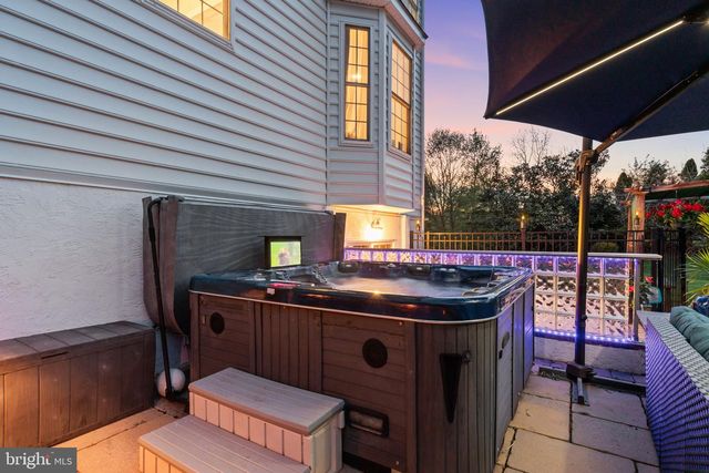 929 PUTTING GREEN CIR, Harleysville, PA 19438
