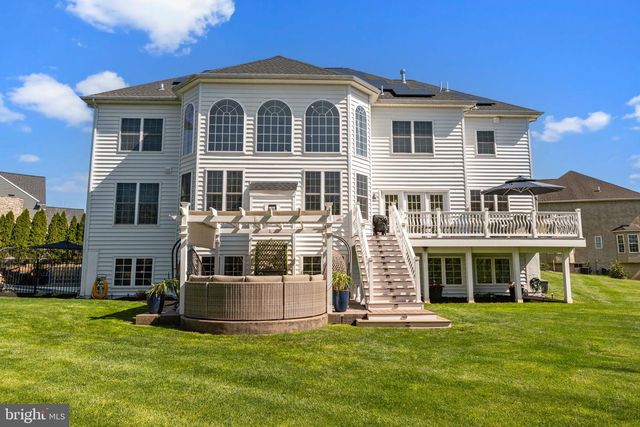 929 PUTTING GREEN CIR, Harleysville, PA 19438