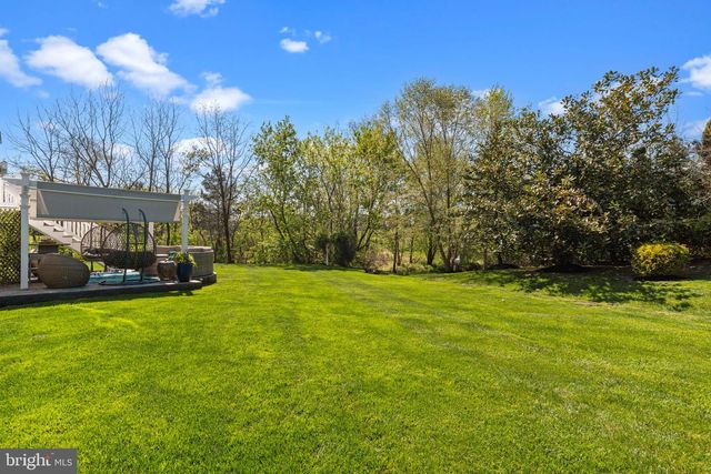 929 PUTTING GREEN CIR, Harleysville, PA 19438